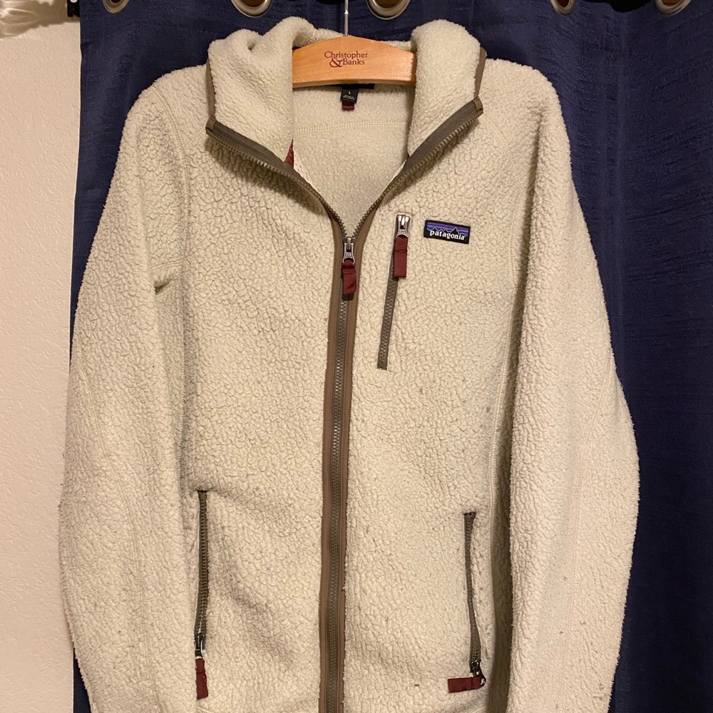 Woman’s Patagonia fleece jacket